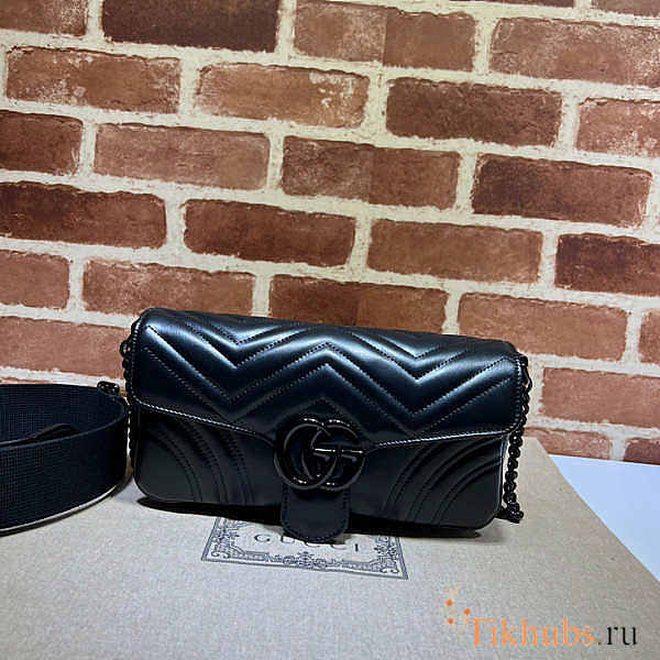 Gucci GG Marmont Shoulder Bag Black 26.5x13x7cm - 1