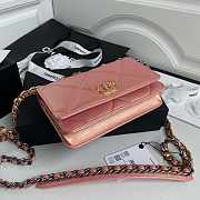 Chanel Wallet Chain Pink 19cm - 5