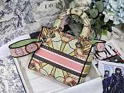 Dior Medium Lady D-Lite Bag Multicolor Lights Embroidery 24 x 20 x 11 cm - 6