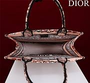 Dior Medium Book Tote Powder Pink Jardin Magique 36 x 27.5 x 16.5 cm  - 5