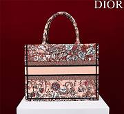 Dior Medium Book Tote Powder Pink Jardin Magique 36 x 27.5 x 16.5 cm  - 3