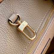 Louis Vuitton LV Onthego MM Beige 35x28x15cm - 5