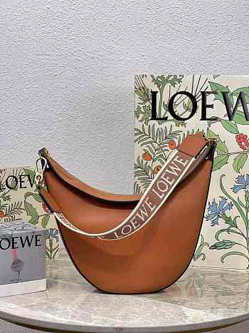 Loewe Luna Bag In Satin Calfskin And Jacquard Pecan 27x29.5x8cm