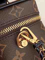 Louis Vuitton Vanity Pm Monogram Bag 19 x 13 x 11 cm - 3