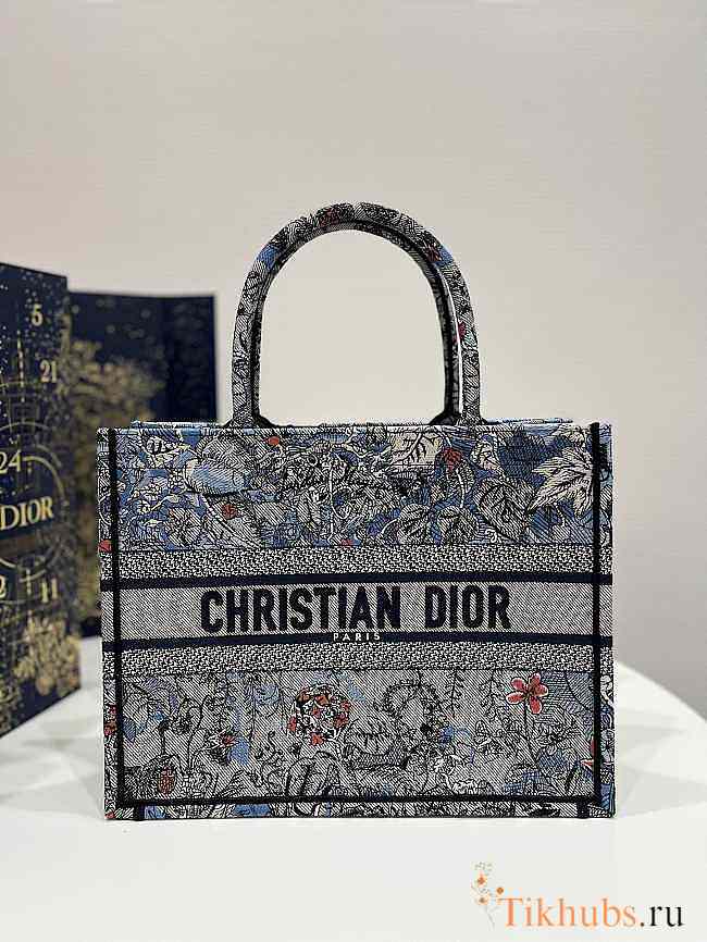 Dior Medium Book Tote Denim Multicolor 36 x 27.5 x 16.5 cm - 1