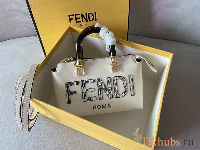 Fendi By The Way Mini Small White Leather Elaphe 20.5x9x12cm - 1