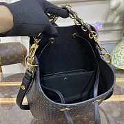 Louis Vuitton LV Neonoe BB H27 Black 20 x 20 x 13 cm - 3