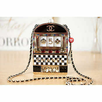 Chanel Slot Machine Minaudiere Bag 19x13x6.8cm