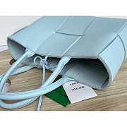 Bottega Veneta Small Arco Tote Bag Pale Blue 30x20x11.5cm - 4