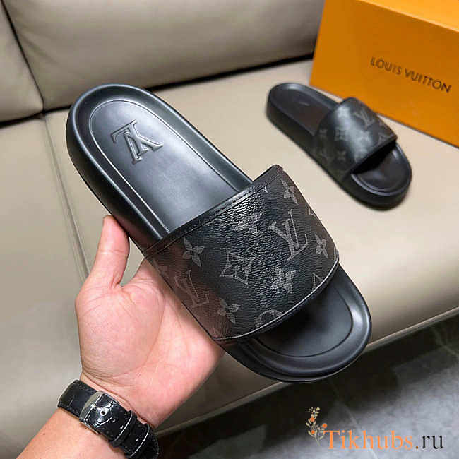 Louis Vuitton LV Waterfront Mule Black - 1