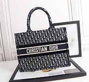 Dior Book Tote Medium Oblique 36cm - 1