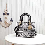 Dior Medium Lady D-lite Black and White Ornamental 24x20x11cm - 1