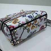 Dior Medium Lady D-Lite White Multicolor Petites Fleurs 24 x 20 x 11 cm - 2