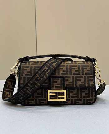 Fendi Baguette Jacquard FF Fabric Bag 27x15x6cm