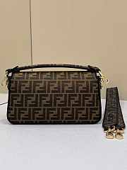 Fendi Baguette Jacquard FF Fabric Bag 27x15x6cm - 4