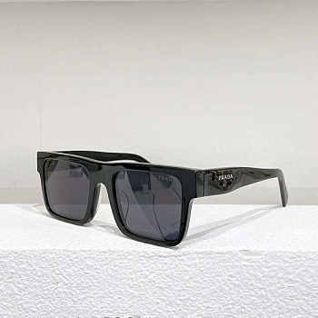 Prada Sunglasses Black 