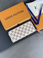 Louis Vuitton LV Clemence Wallet White 19.5x9x11.5cm - 6