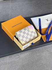 Louis Vuitton LV Wallet Victorine Spring 12 x 9.5 x 1.5 cm - 4