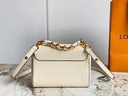 Louis Vuitton LV Twist PM White 19x15x9cm - 2