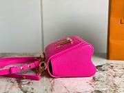 Louis Vuitton LV Twist PM Pink 19x15x9cm - 3