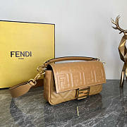 Fendi Baguette Beige Leather Bag 27x15x6cm - 4