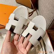 Hermes White Sandals Heel - 5