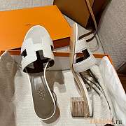 Hermes White Sandals Heel - 2