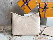 Louis Vuitton LV Carryall PM Cream 29x24x12cm - 3