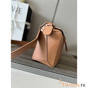 Loewe Small Puzzle Bag In Classic Calfskin Pecan Color 24x16.5x10.5cm - 4