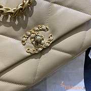 Chanel 19 Flap Bag Beige Gold Lambskin 26cm - 5