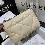 Chanel 19 Flap Bag Beige Gold Lambskin 26cm - 3