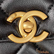 Chanel Flap Bag Lambskin Black Gold 23x15x7cm - 2