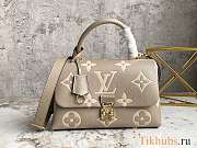 LV Madeleine S-lock MM Beige Size 30 x 19.5 x 11 cm - 1