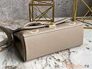 LV Madeleine S-lock MM Beige Size 30 x 19.5 x 11 cm - 6