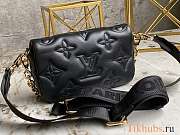 LV Wallet On Strap Black Size 20 x 12 x 6 cm - 2