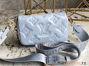 LV Wallet On Strap Blue Size 20 x 12 x 6 cm - 2