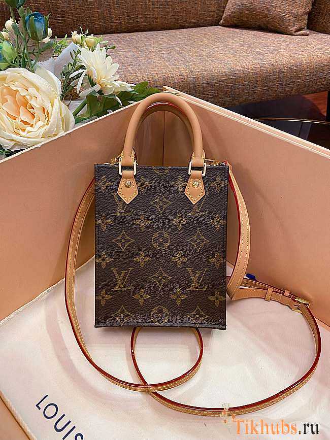 LV Petit Sac Plat Brown M81295 14 x 17 x 5cm - 1