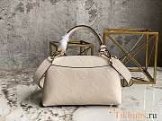 LV Madeleine BB White 24 x 17 x 8.5 cm  - 2