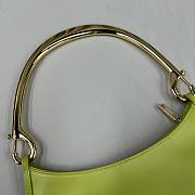 Jacquemus Le Bisou Mousqueton Shoulder Bag Green 26x15x2cm - 2