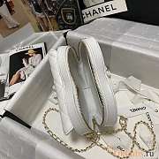 Chanel Heart Chain Bag White 18x16.5x6.5cm - 3