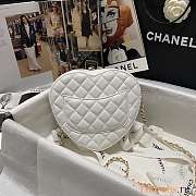 Chanel Heart Chain Bag White 18x16.5x6.5cm - 2