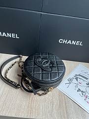 Chanel Small Vanity Case Caviar Gold Black 16x16x6.5cm - 4