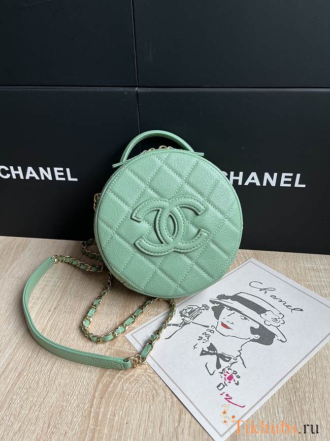 Chanel Small Vanity Case Caviar Gold Light Green 16x16x6.5cm - 1