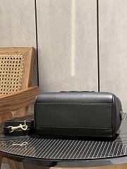 Celine Small Boston Cuir Triomphe Smooth Calfskin Black 19.5 x 14 x 11 cm - 2