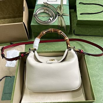 Gucci Diana Small Shoulder Bag White 24x15x5cm