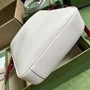 Gucci Diana Small Shoulder Bag White 24x15x5cm - 3