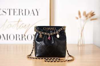 Chanel Small Bucket Bag Lambskin Gold Black 17 × 16 × 7 cm