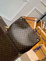 Louis Vuitton LV Graceful MM Monogram Beige  41 x 35 x 14 cm - 2