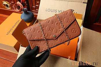 Louis Vuitton LV Pochette Felicie Cognac 21x11x2cm