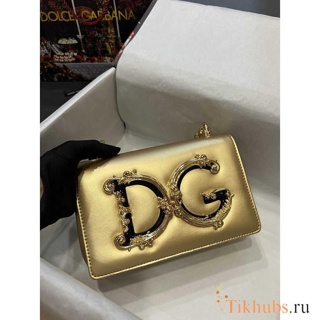 Dolce & Gabbana DG Girls Crossbody Gold Bag 21x4x15cm - 1